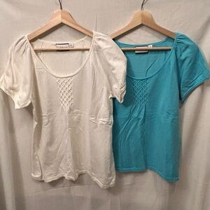 2x croft & barrow Scoop Neck front gather detail Tees in White and Teal